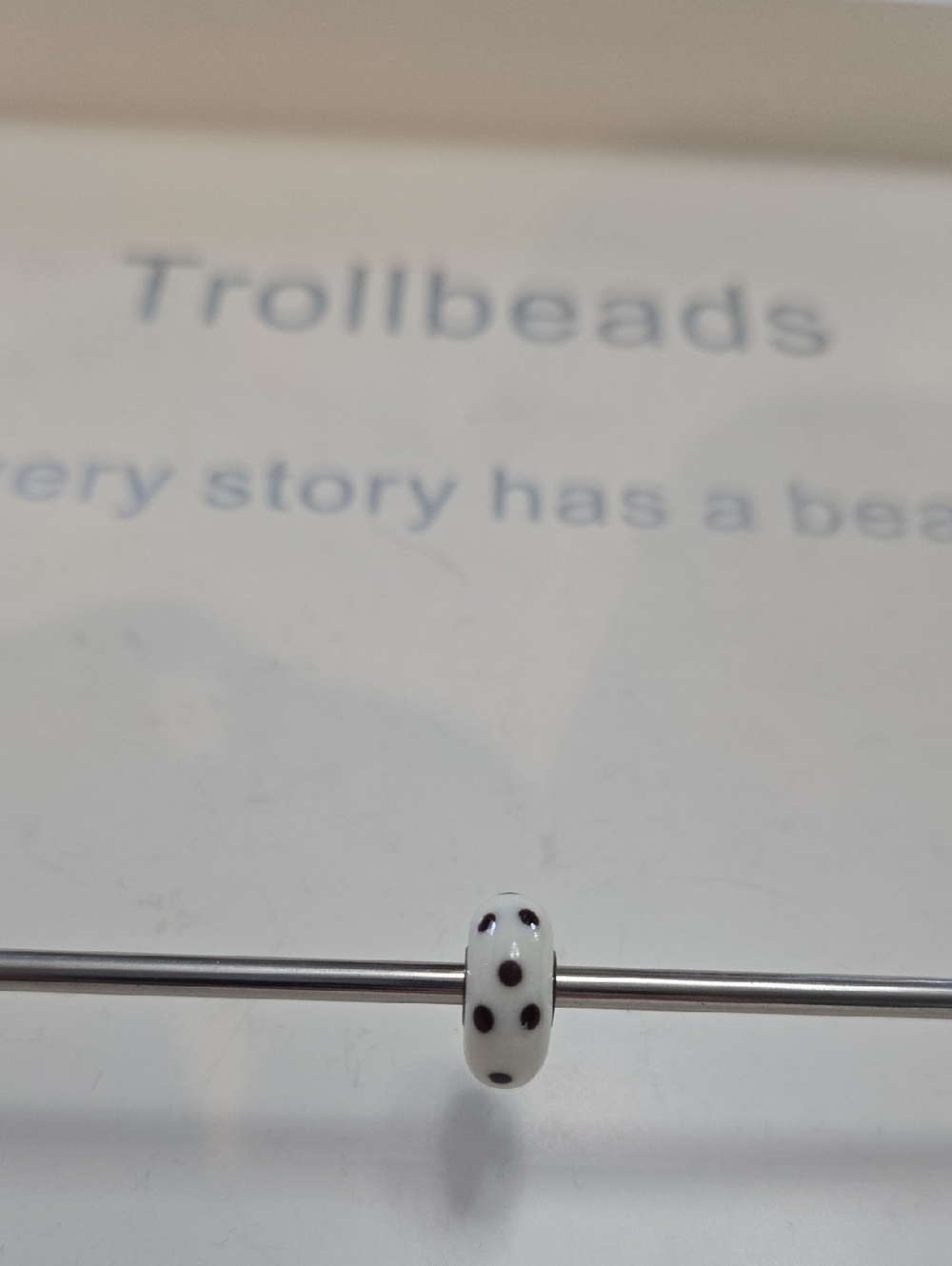 Trollbeads White Glass Bead with Black Dots